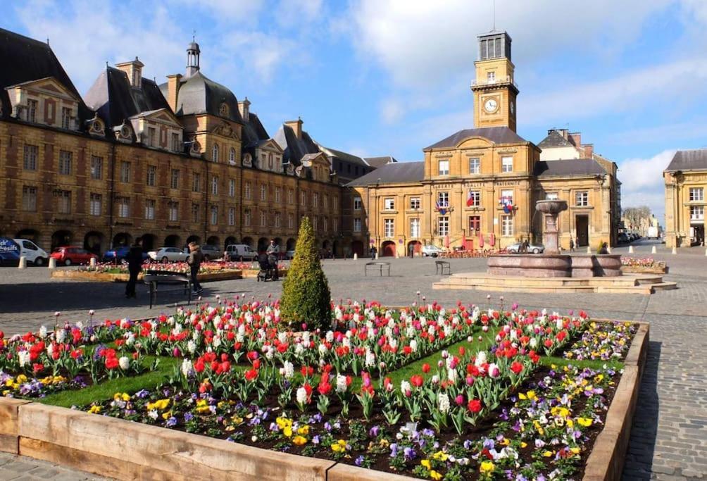 Le Petit Ardennais Charleville-Mézières 外观 照片