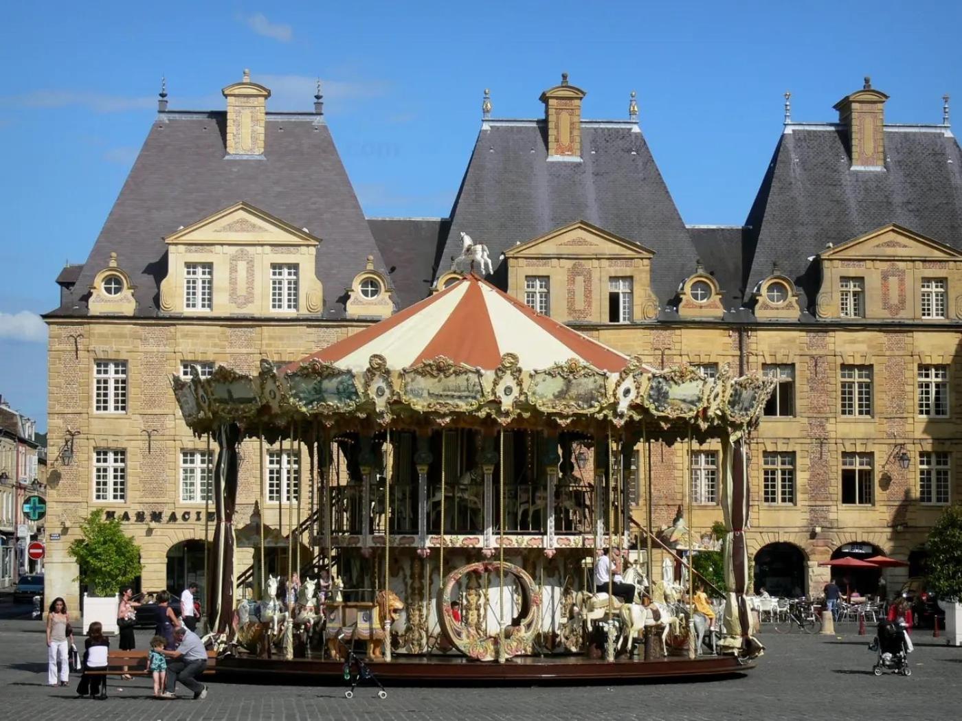 Le Petit Ardennais Charleville-Mézières 外观 照片